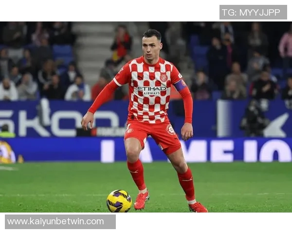 米兰冬季引援前锋计划受希门尼斯去留影响分析